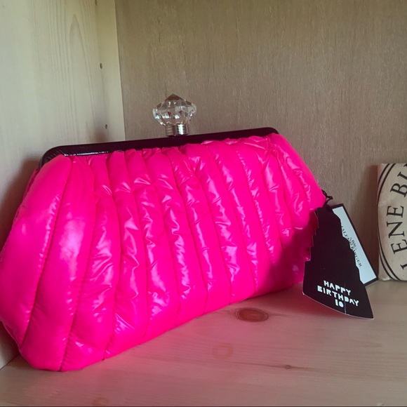 Kvinta Clutch - HOT PINK + NEW. Send offers! - Picture 1 of 9